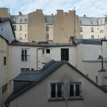 Hostnfly - Go On The Banks Of The Canal Saint-martin *